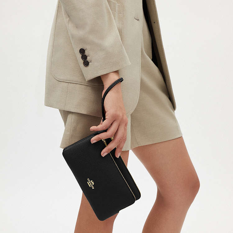 CARTERA CON DOBLE CREMALLERA COACH