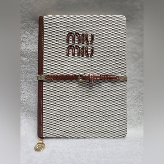 AGENDA MIU MIU