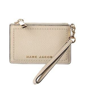 SOBRE MUÑEQUERA MARC JACOBS