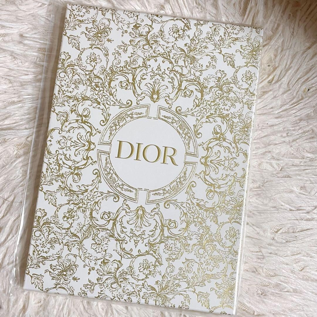 AGENDA DIOR